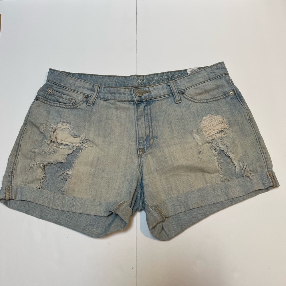 Womens Gap Sexy Boyfriend Shorts Size 8 29R Light wash Destroyed  SG